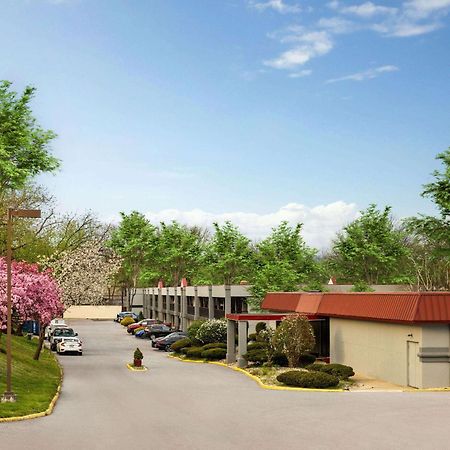 Days Inn By Wyndham Pottstown Exterior foto