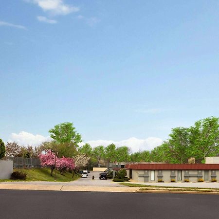 Days Inn By Wyndham Pottstown Exterior foto